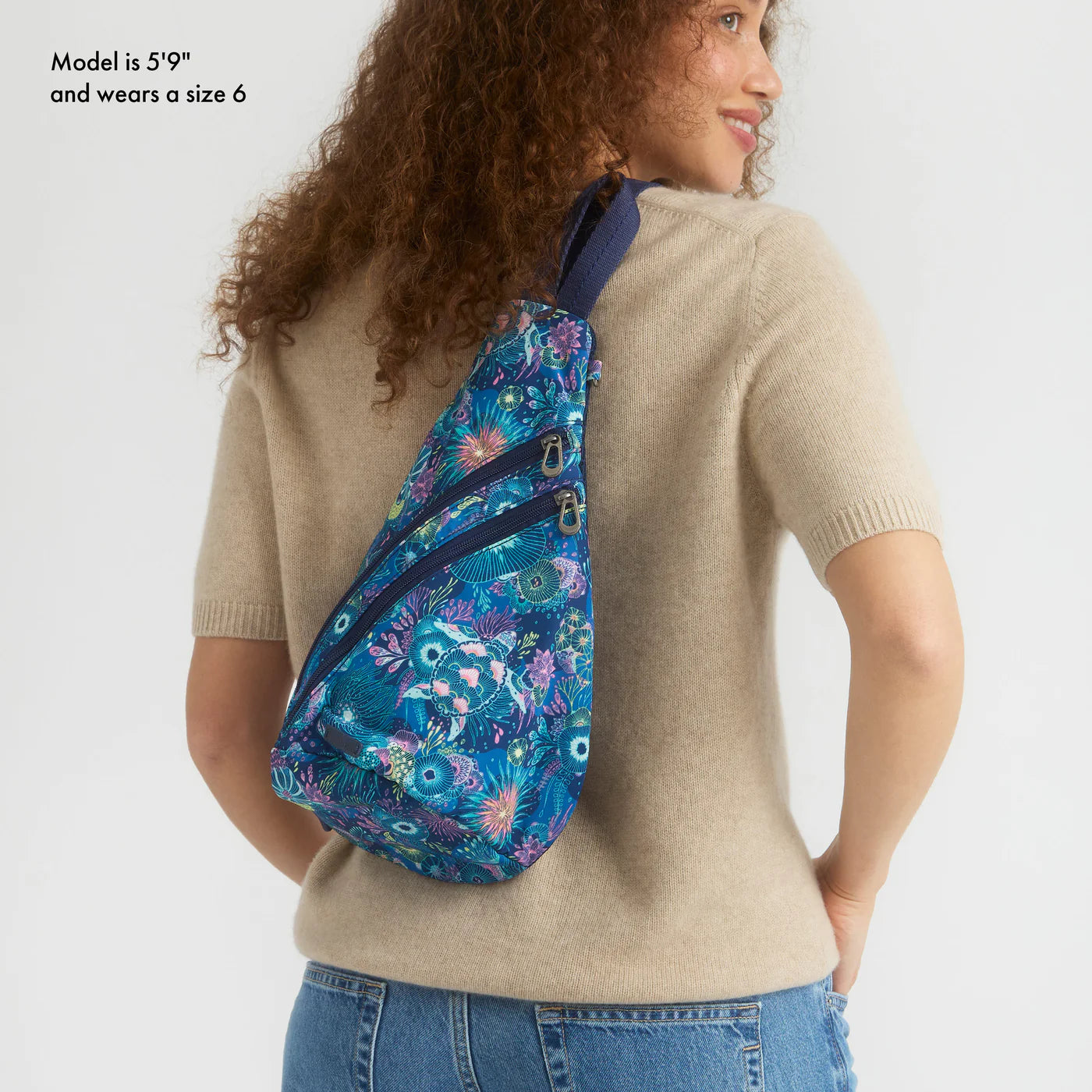 sakroots スリングバッグパックmini RYL BL SEA
