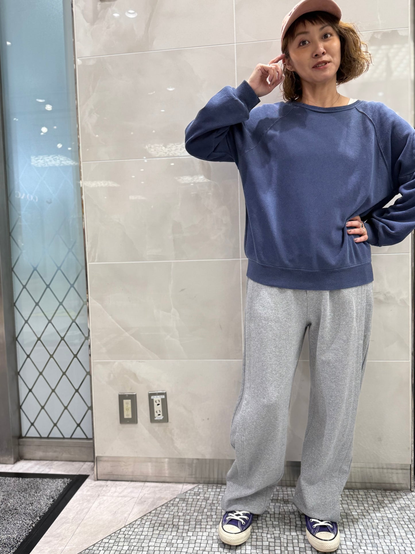 LOVE STITCH ピグメント加工 スウェットプルオーバー
