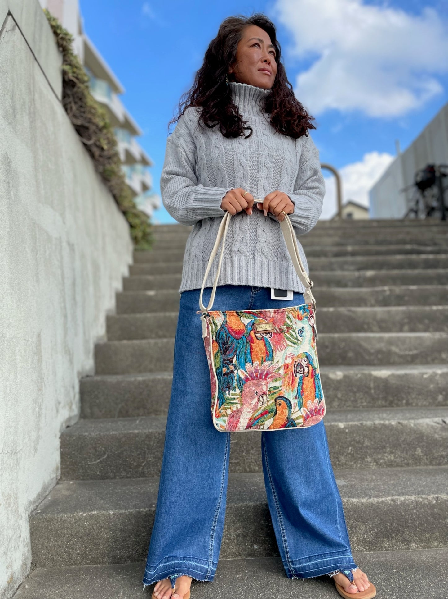 【SALE】ハイネックケーブルニットセーター 60%OFF