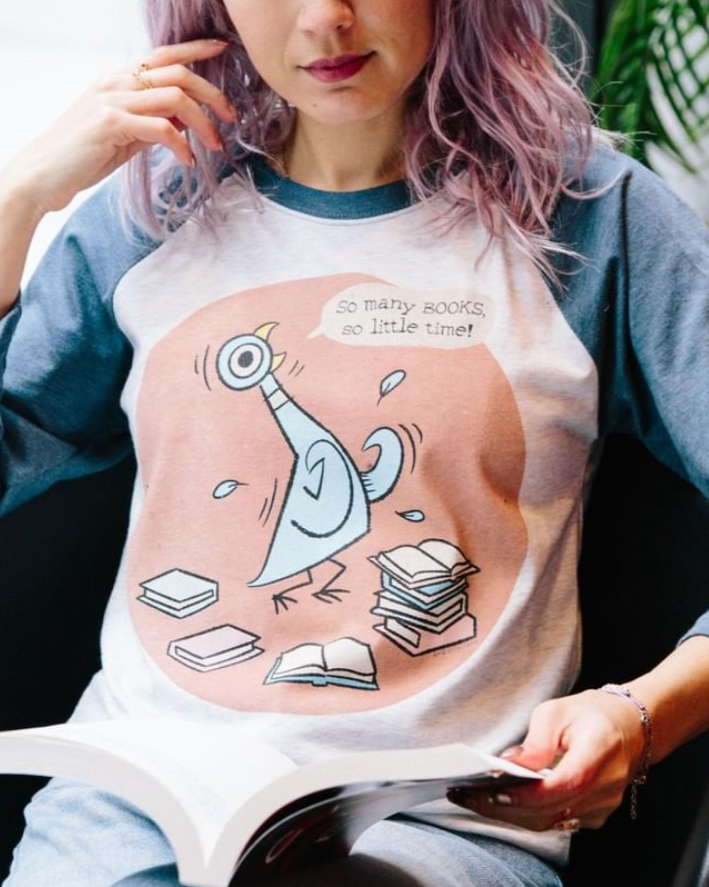 OUT OF PRINT【ピジョン 】ユニセックスラグランTシャツ