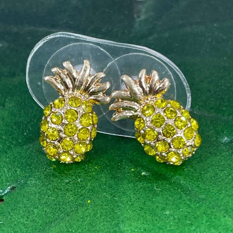 パイナップルスタッズピアス