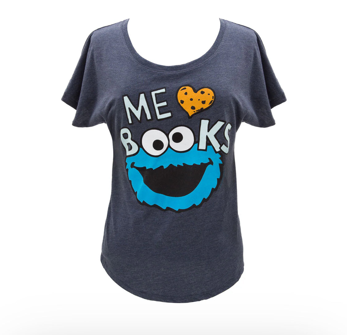OUT OF PRINTセサミストリートME LOVE BOOKS リラックスフィットTシャツ