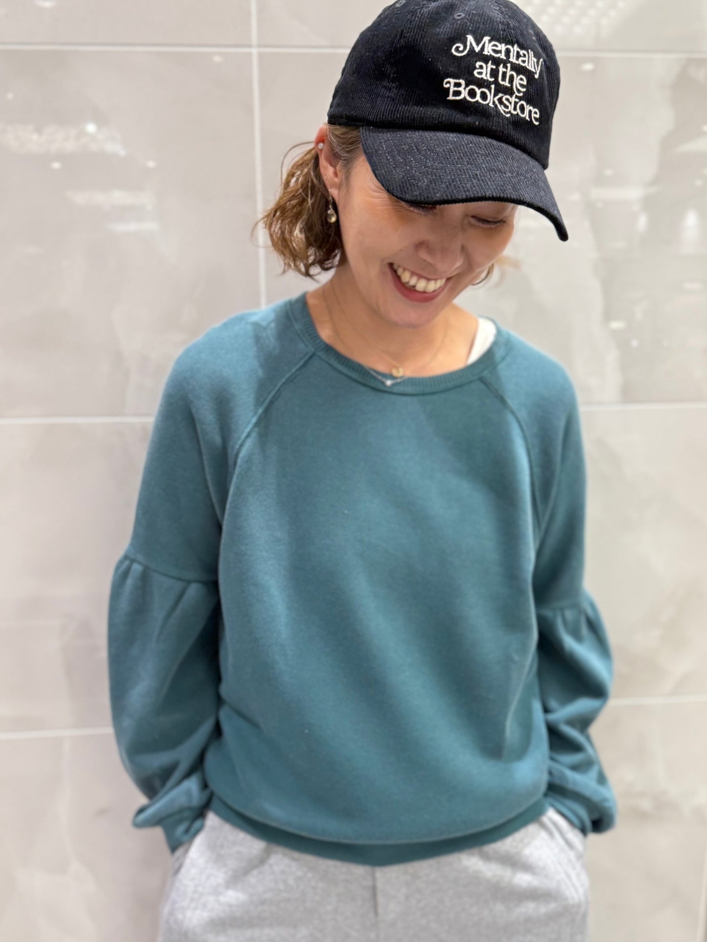 LOVE STITCH ピグメント加工 スウェットプルオーバー