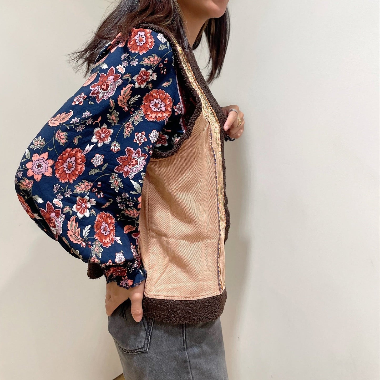 【SALE】POL 刺繍ボア付きベスト 50%オフ