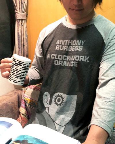 OUT OF PRINT【時計じかけのオレンジ】ユニセックスラグランTシャツ
