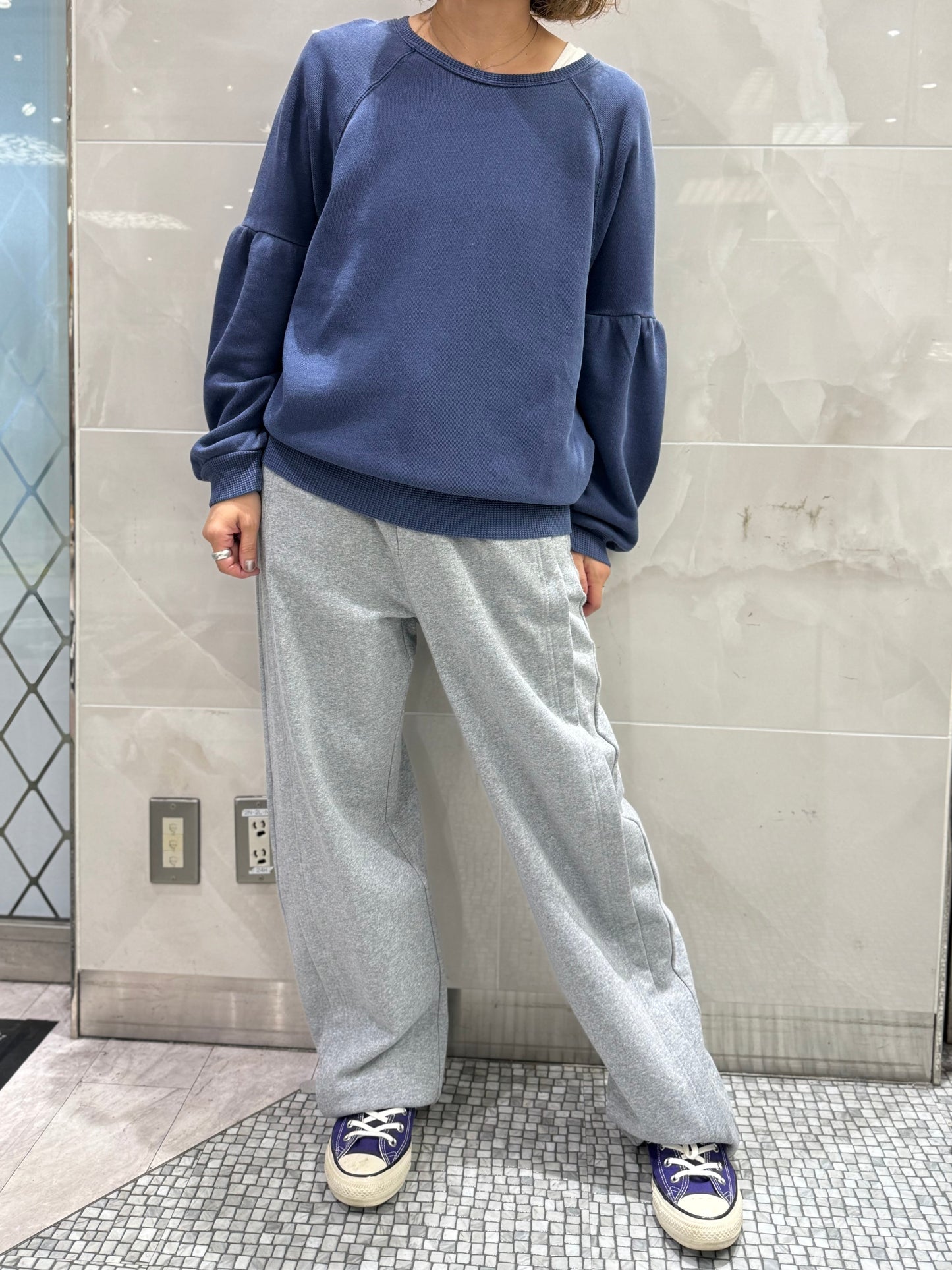 LOVE STITCH ピグメント加工 スウェットプルオーバー