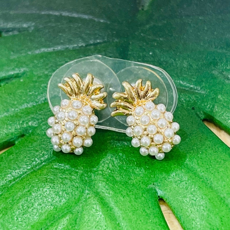パイナップルスタッズピアス