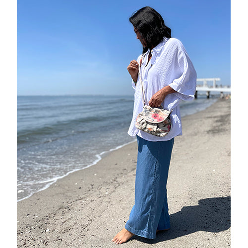 SunNSand ハイビスカス ミニショルダー