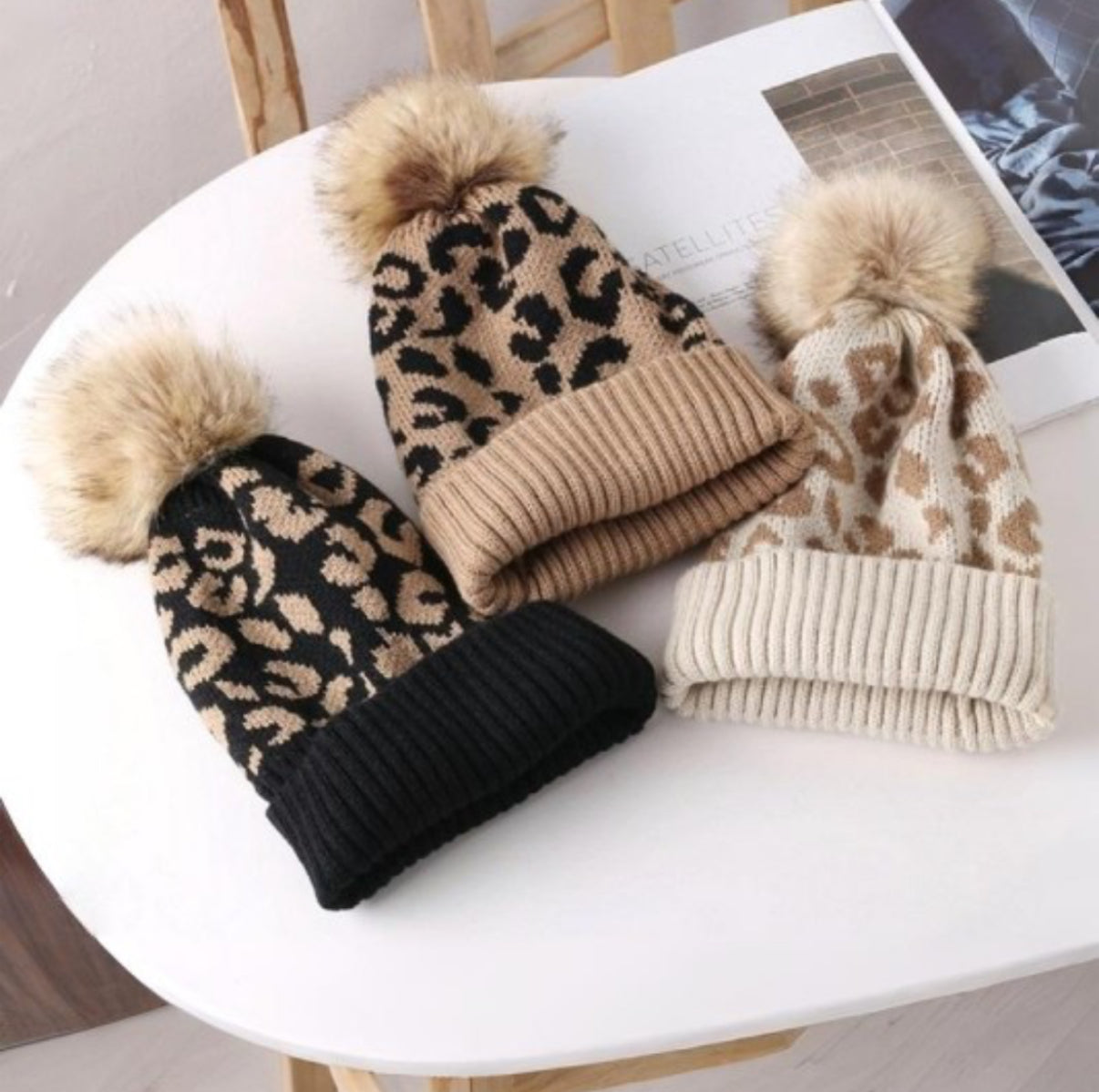 ポンポン付きアニマルニット帽 ビーニー