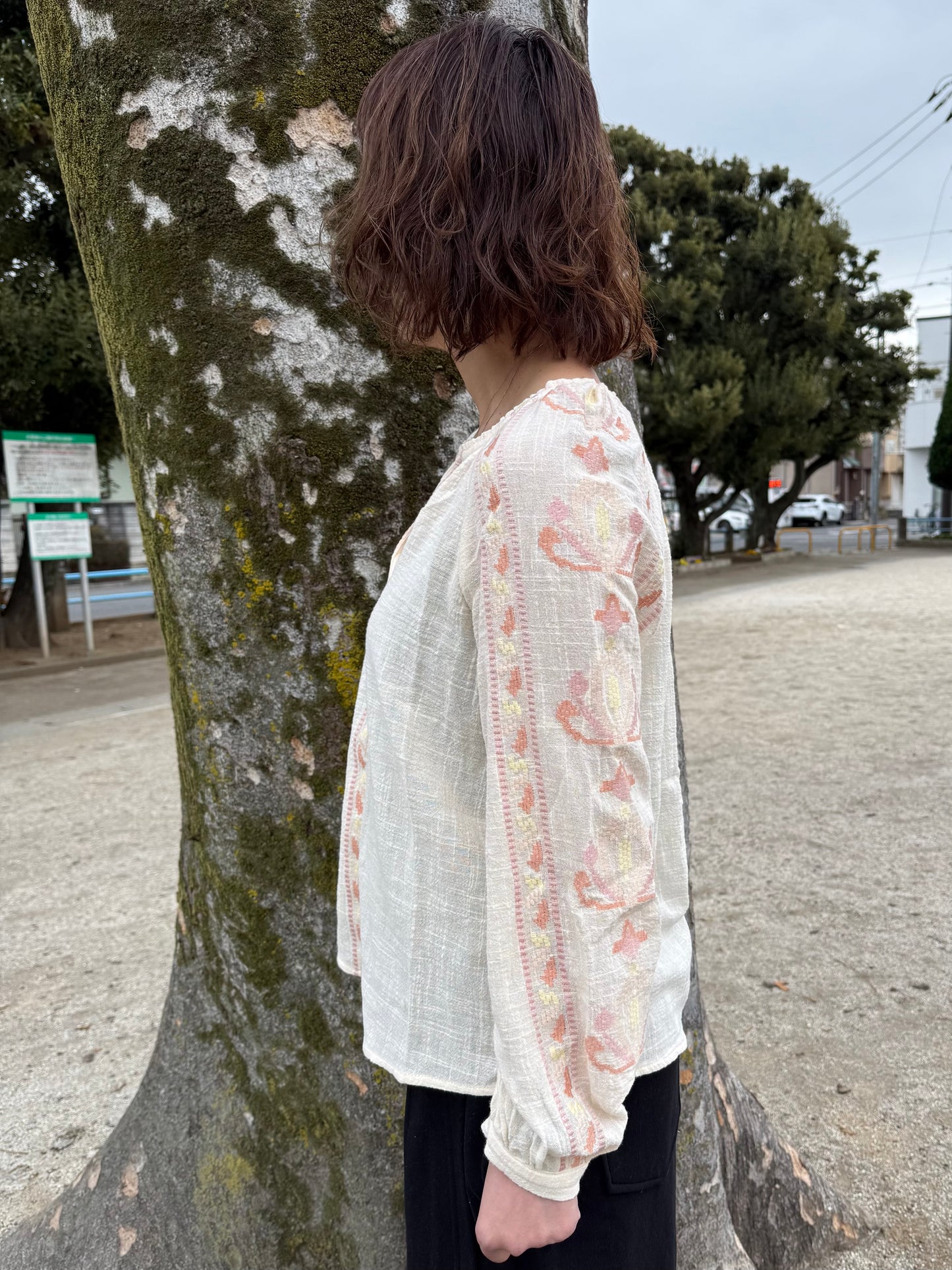 LOVESTITCH   刺繍 スキッパーブラウス