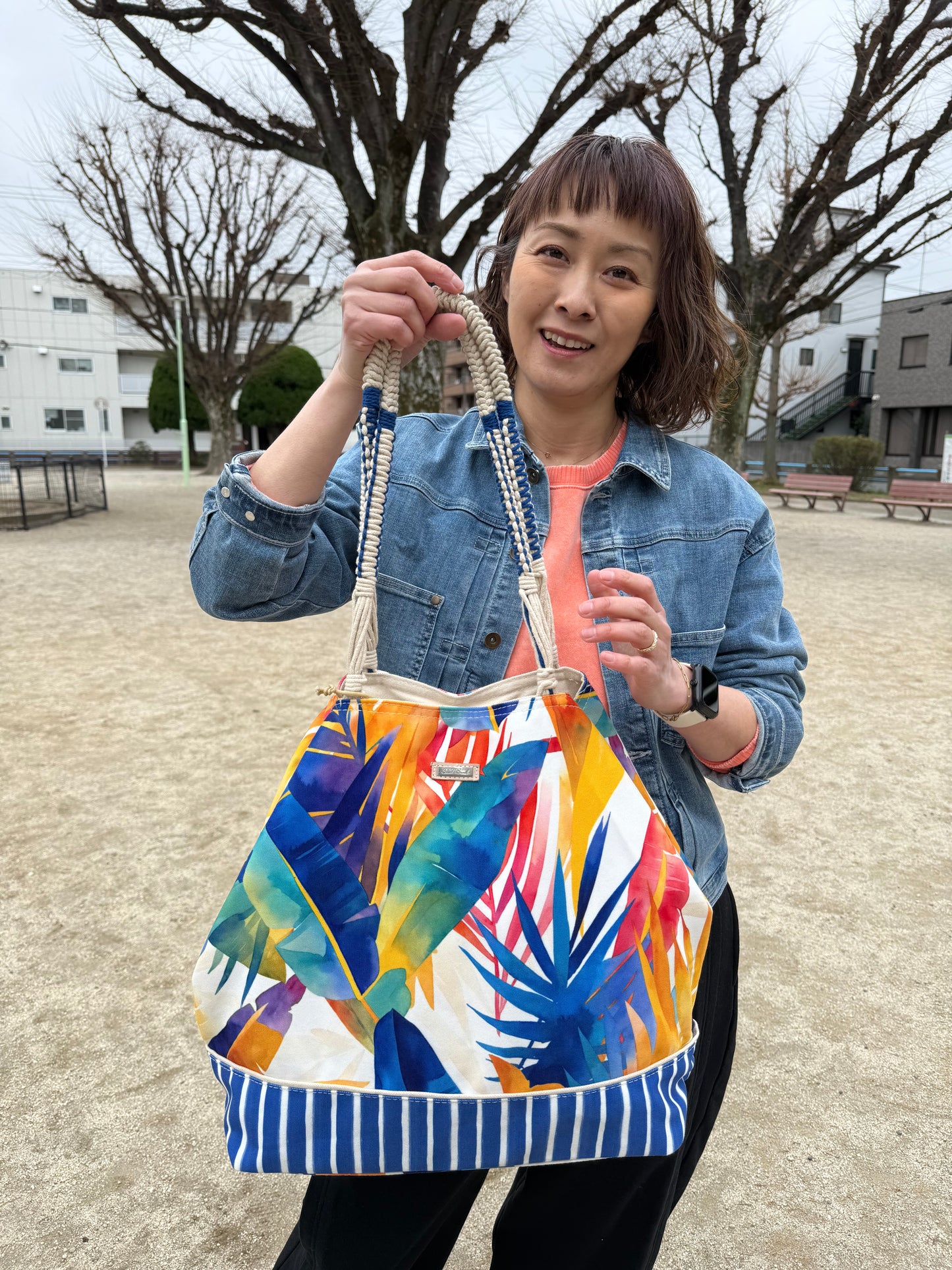 SunNSand トロピカルリーフ トートバッグ