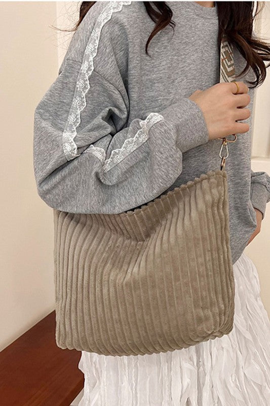 コーデュロイショルダーバッグ