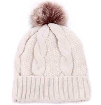インナーボアケーブルニット帽 ポンポン付き