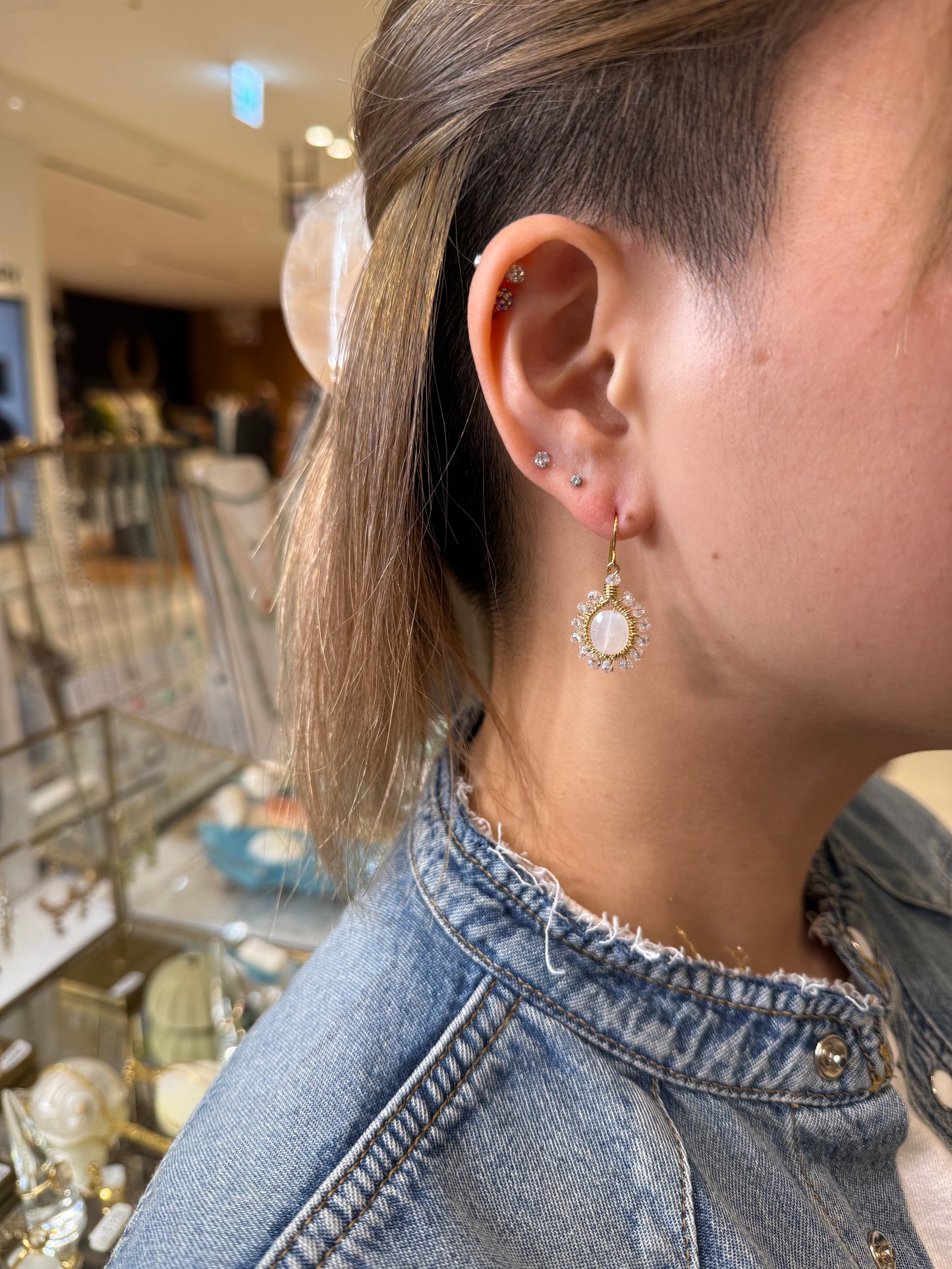 マチュピチュジュエリー トロピカルフラワーズ ピアス ムーンストーン