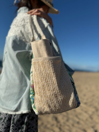 SunNSand マクラメトロピカルリーフトートバッグ