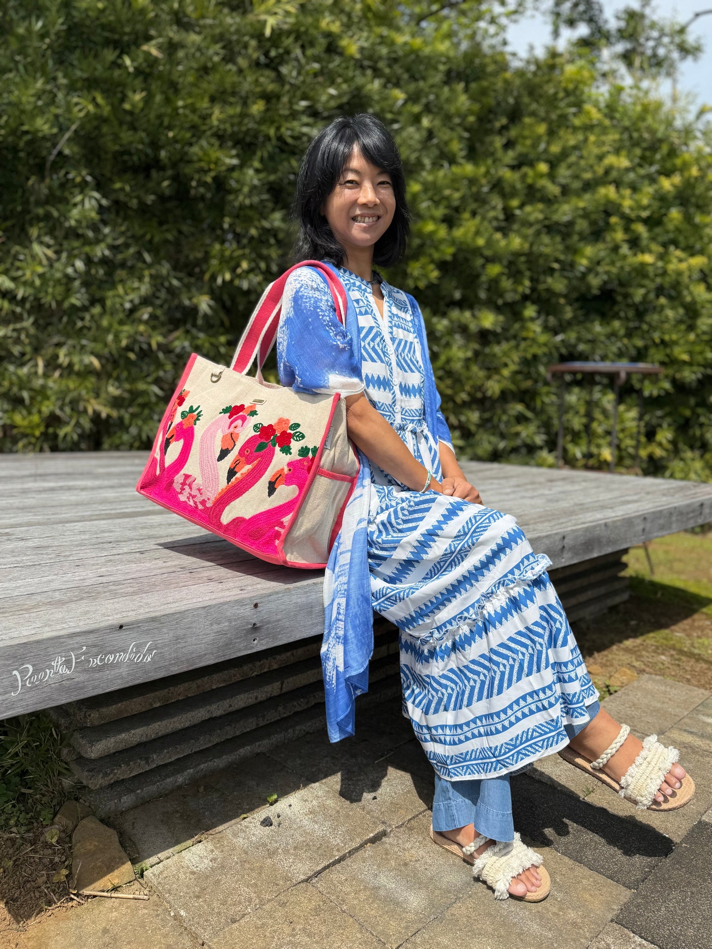 SunNSand フローラルフラミンゴ トートバッグ