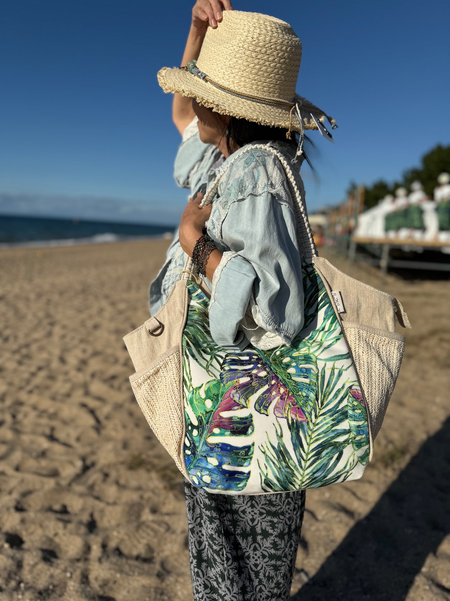 SunNSand マクラメトロピカルリーフトートバッグ