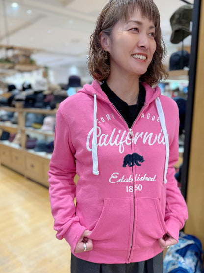 フリースジップアップフーディー カリフォルニアベア バブルガムピンク