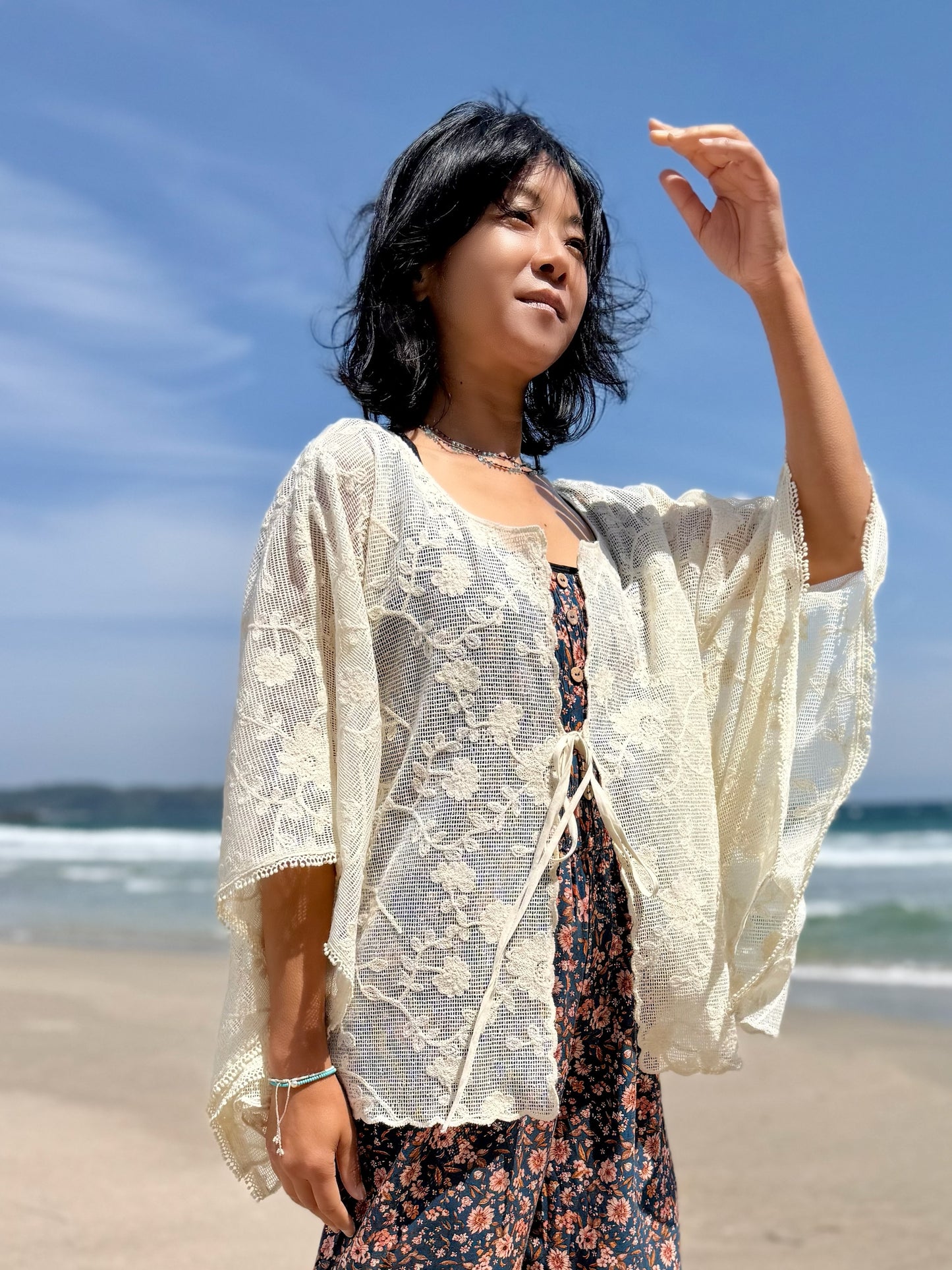 LOVESTITCH   レースシアー キモノ カバーアップ